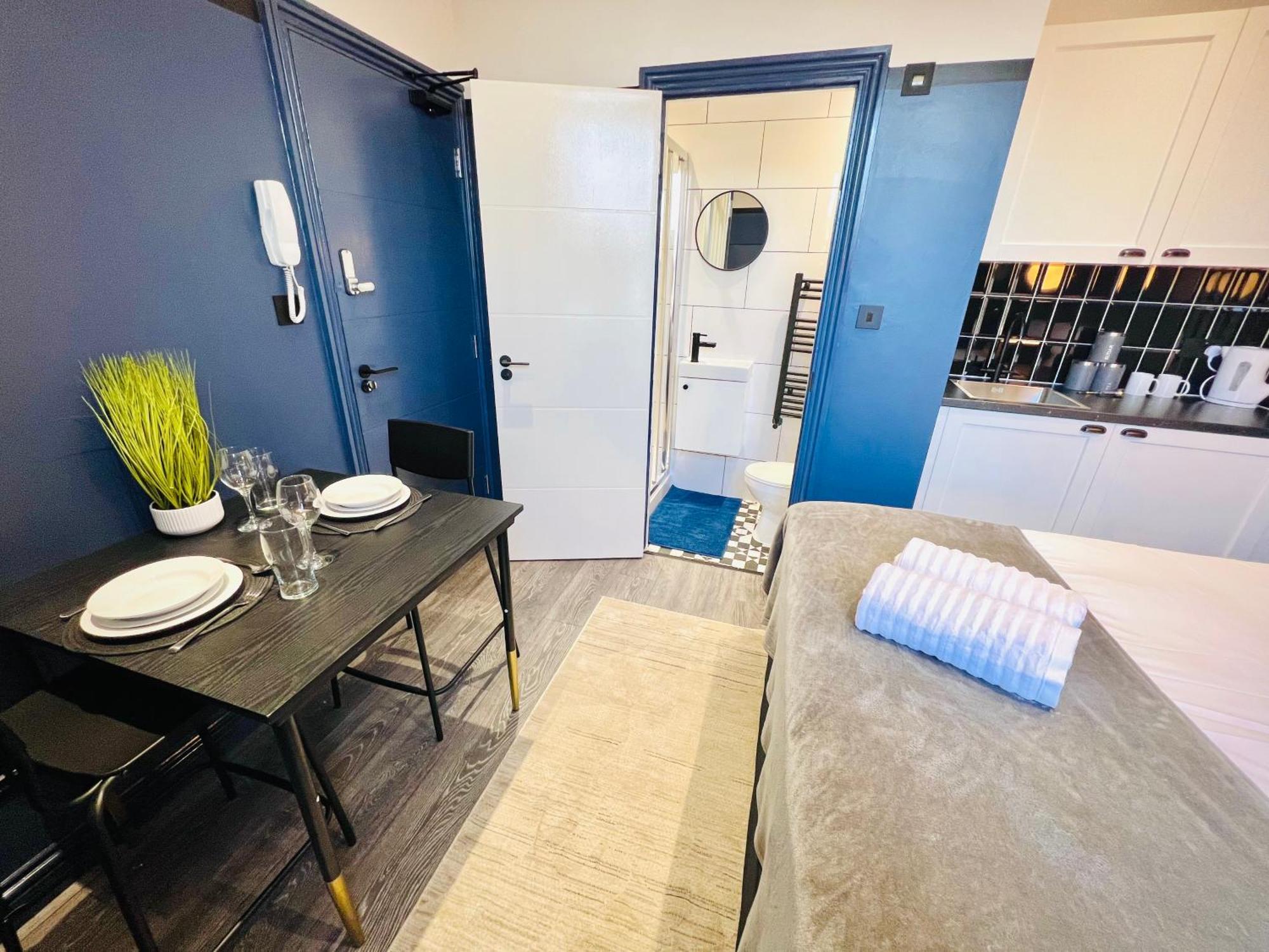 London 61 Central Studio, Ideal For Tourists High Recommend!!! Exterior foto