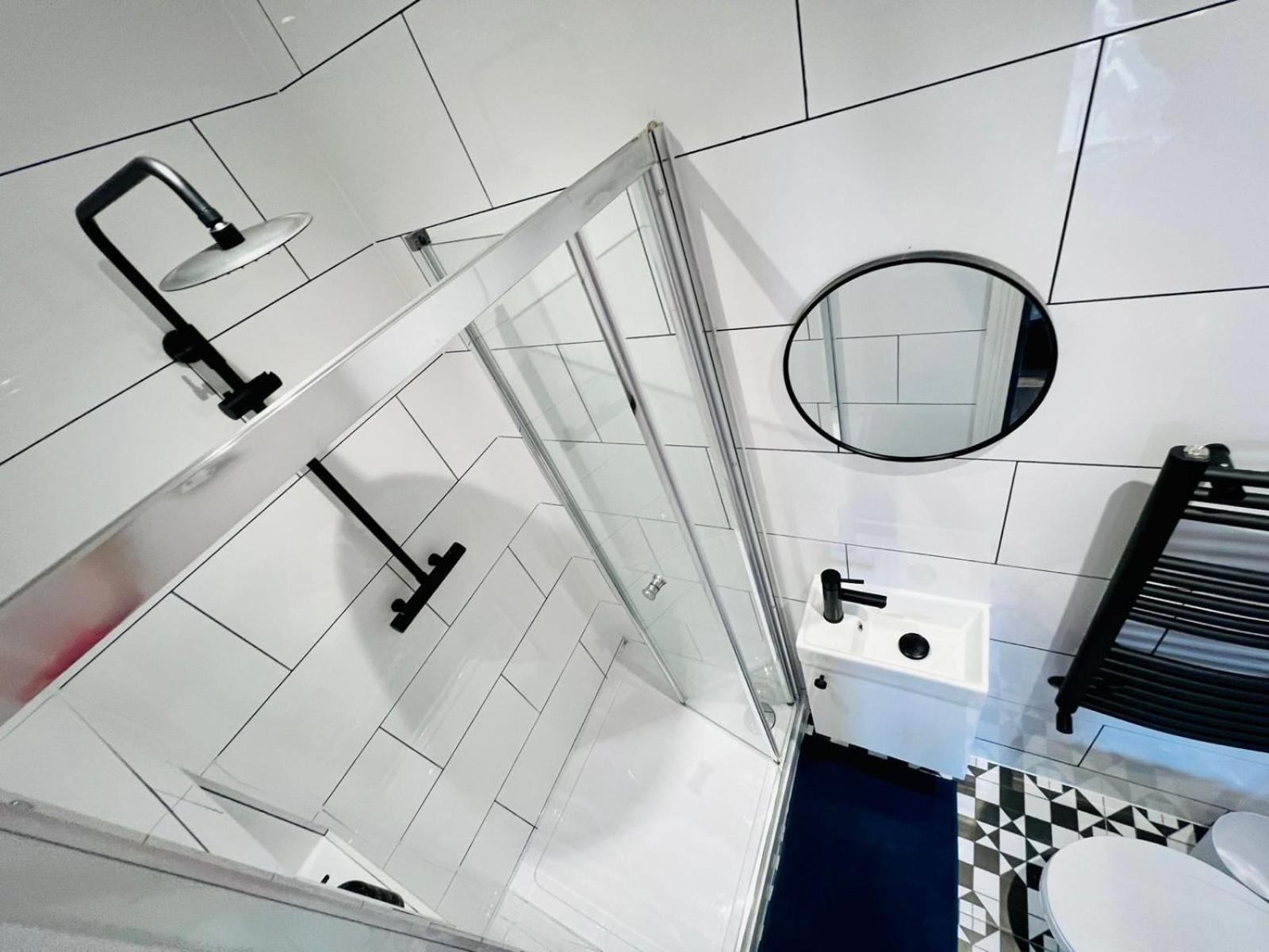 London 61 Central Studio, Ideal For Tourists High Recommend!!! Exterior foto